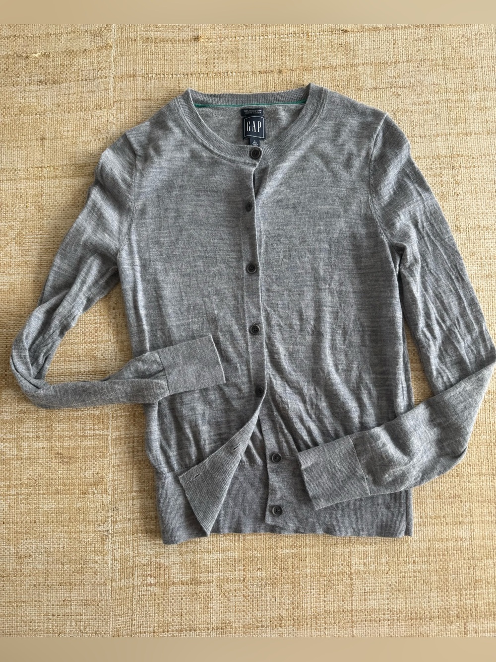 GAP Women’s Merino Wool Gray Cardigan Button Up Small Tall Long Sleeve Office